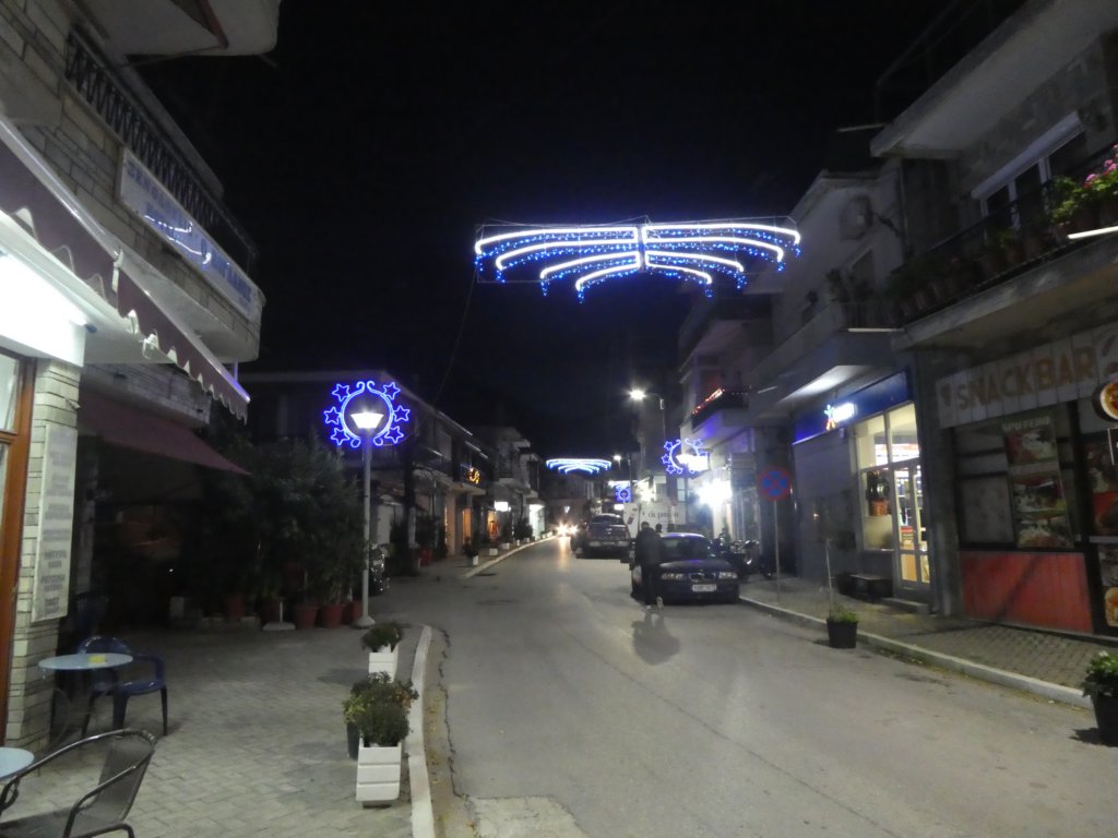 http://www.tonyco.net/pictures/Christmas_Thassos_2019/photo61.jpg