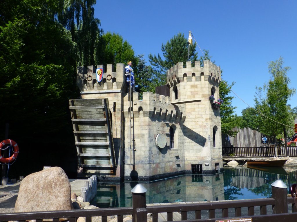 http://www.tonyco.net/pictures/Euro_Trip_2018/Legoland/photo127.jpg