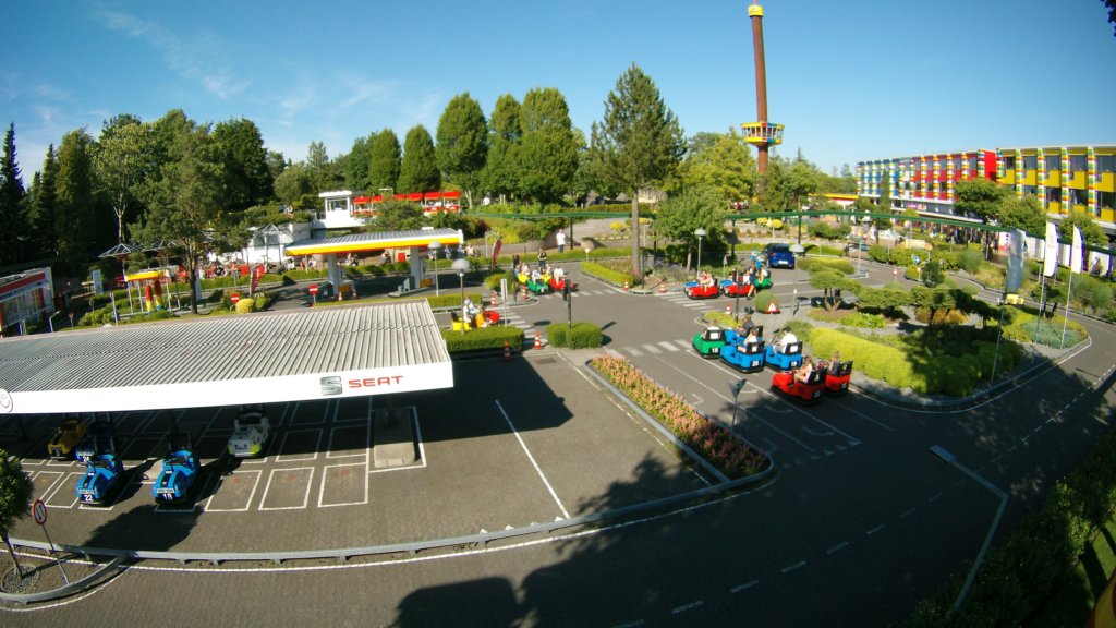 http://www.tonyco.net/pictures/Euro_Trip_2018/Legoland/photo170.jpg