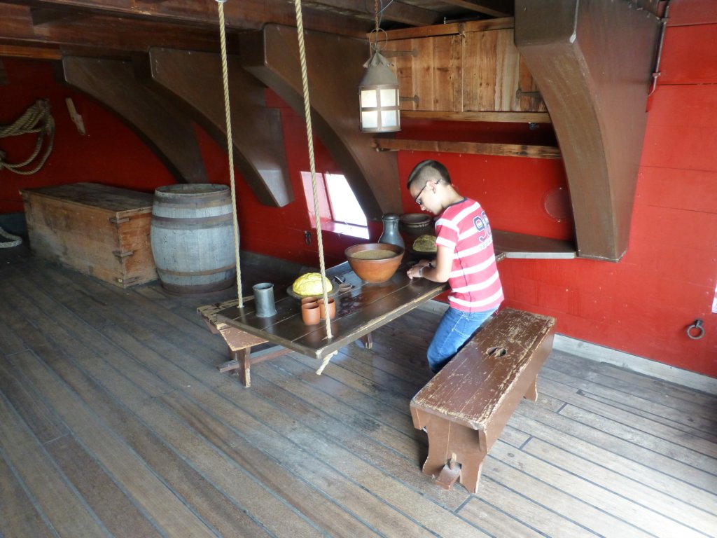 http://www.tonyco.net/pictures/Euro_Trip_2018/MaritimeMuseum/photo30.jpg