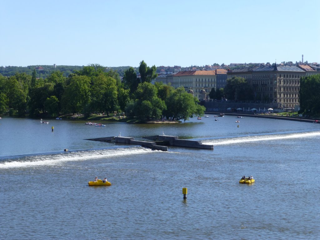 http://www.tonyco.net/pictures/Euro_Trip_2018/Prague/photo15.jpg