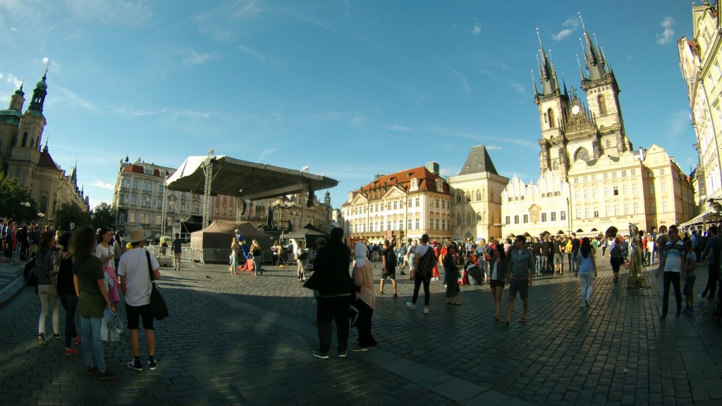 http://www.tonyco.net/pictures/Euro_Trip_2018/Prague/photo41.jpg
