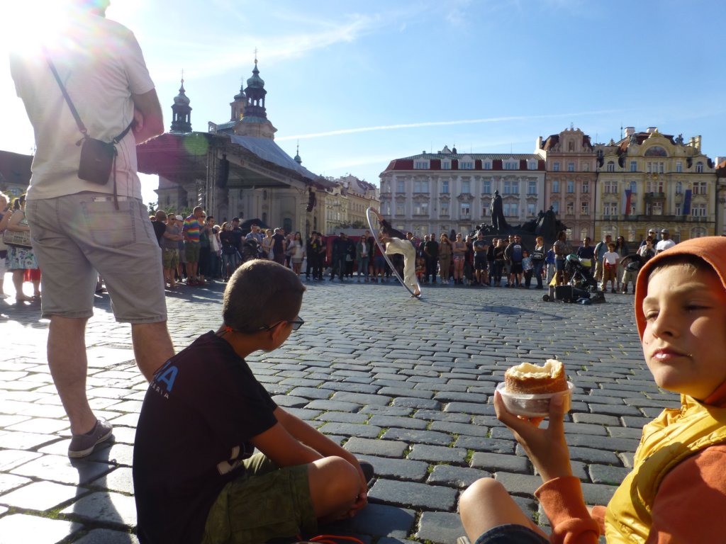 http://www.tonyco.net/pictures/Euro_Trip_2018/Prague/photo60.jpg