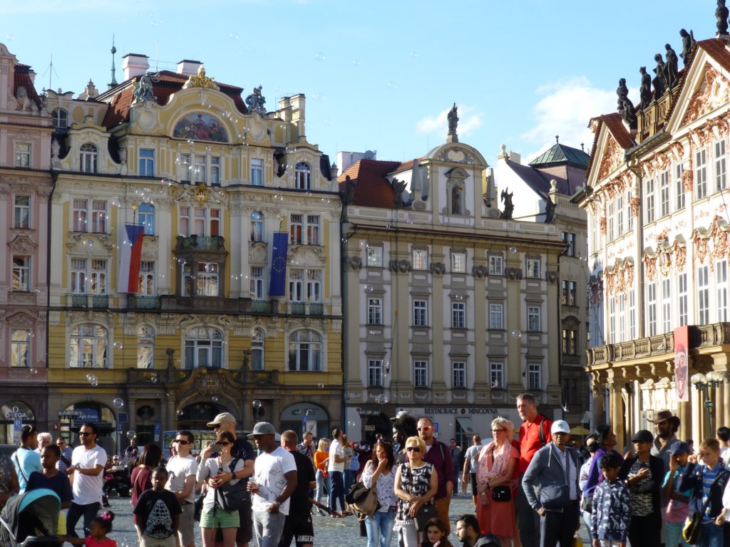 http://www.tonyco.net/pictures/Euro_Trip_2018/Prague/photo63.jpg
