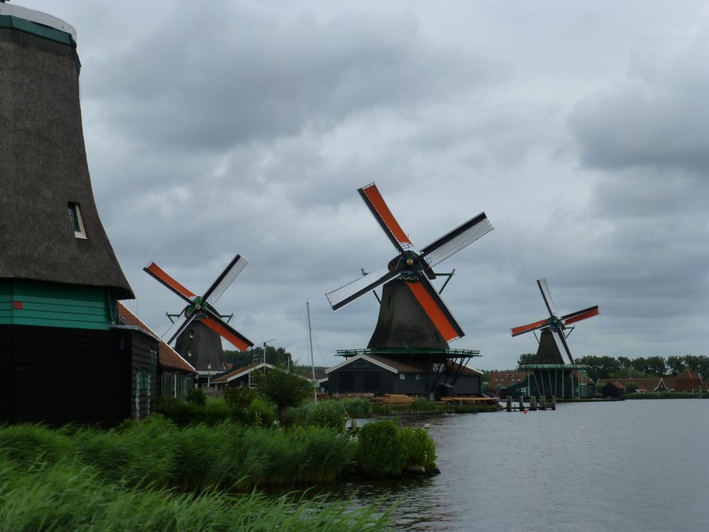 http://www.tonyco.net/pictures/Euro_Trip_2018/Zaanse_Schans/photo26.jpg