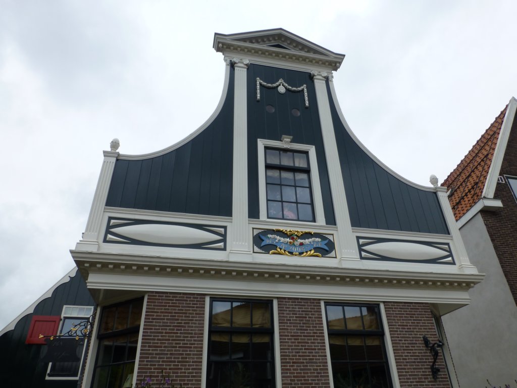 http://www.tonyco.net/pictures/Euro_Trip_2018/Zaanse_Schans/photo64.jpg