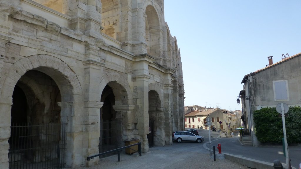 http://www.tonyco.net/pictures/Family_trip_2015/Arles/photo7.jpg