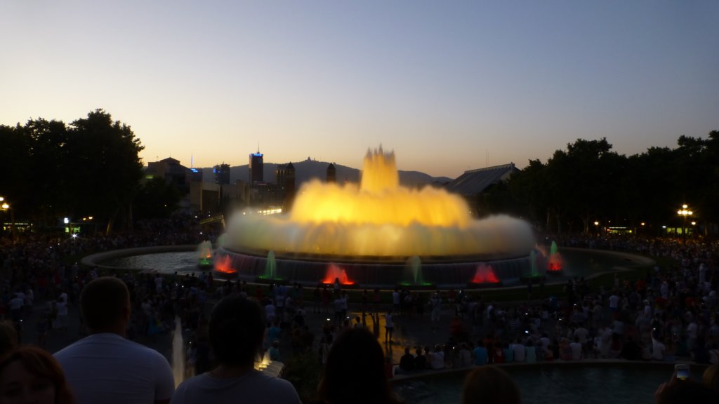 fontmagicademontjuic15.jpg