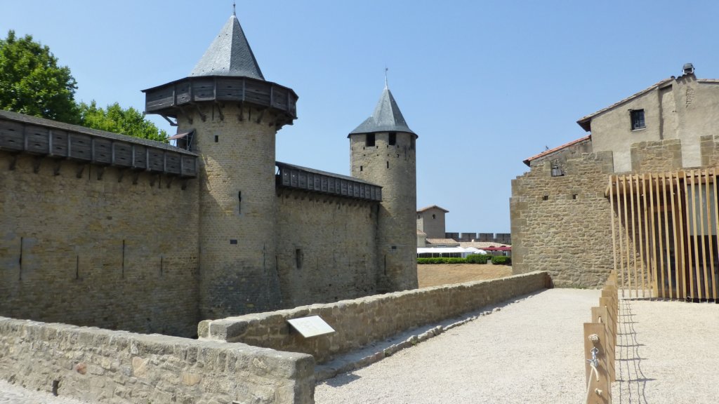 http://www.tonyco.net/pictures/Family_trip_2015/Carcassonne/photo24.jpg