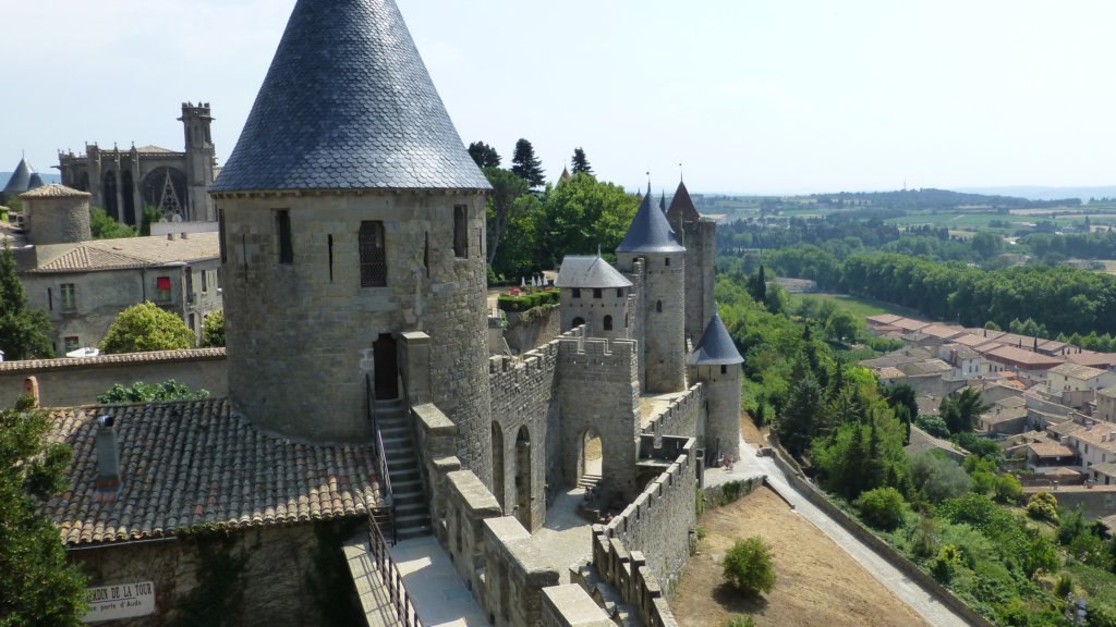 http://www.tonyco.net/pictures/Family_trip_2015/Carcassonne/photo31.jpg