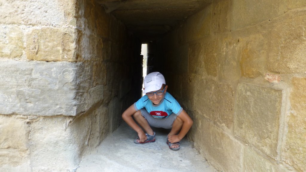 http://www.tonyco.net/pictures/Family_trip_2015/Carcassonne/photo44.jpg