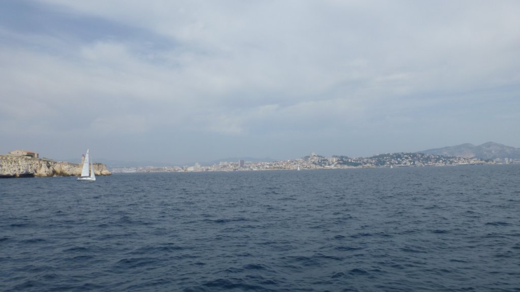 http://www.tonyco.net/pictures/Family_trip_2015/Marseille/photo15.jpg