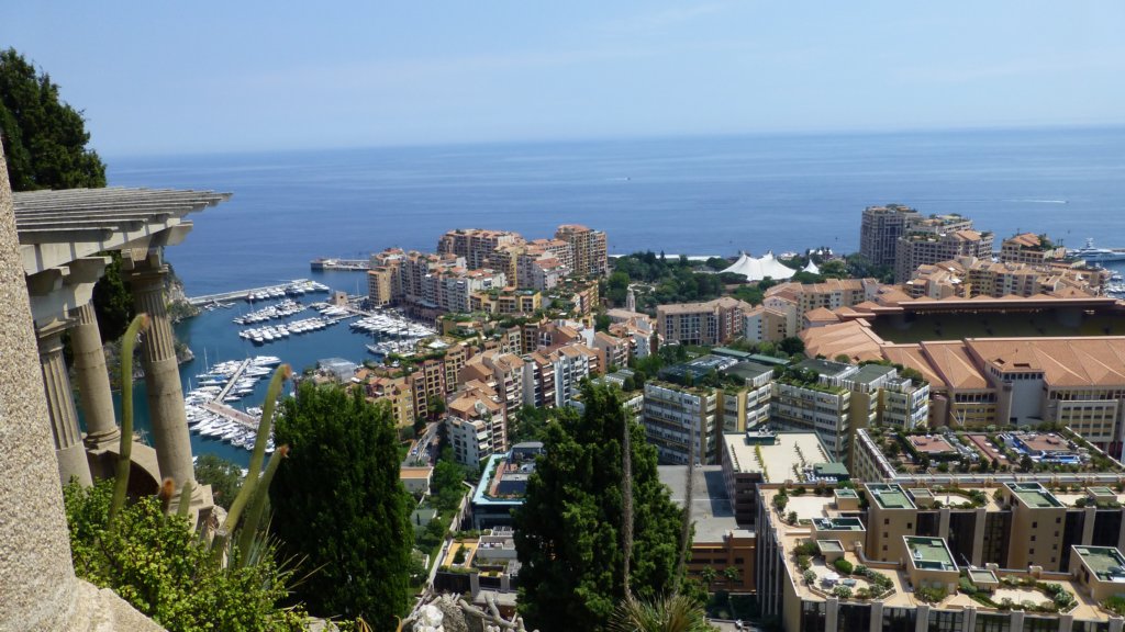 http://www.tonyco.net/pictures/Family_trip_2015/Monaco/photo118.jpg