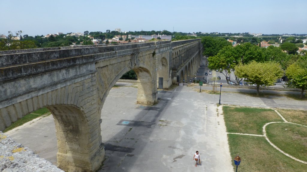 aqueducdesarceaux6.jpg