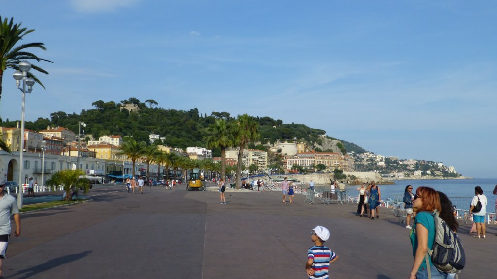 http://www.tonyco.net/pictures/Family_trip_2015/Nice/promenadedesanglais4.jpg