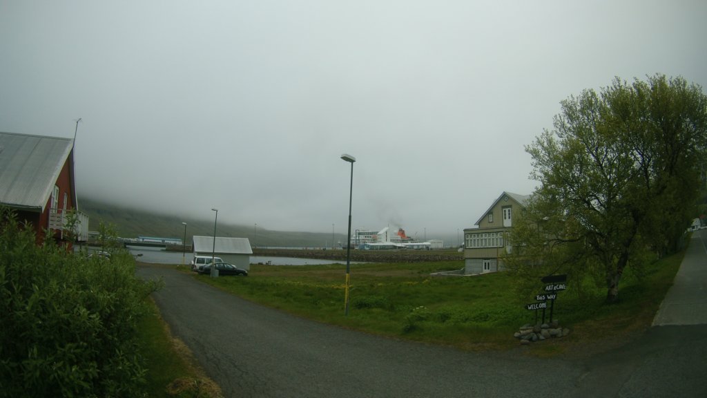 seydisfjordur2.jpg