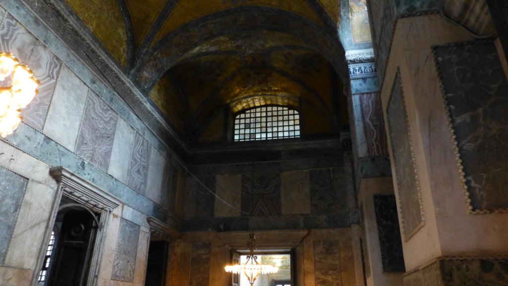 http://www.tonyco.net/pictures/Istanbul_2015/HagiaSophia/photo3.jpg