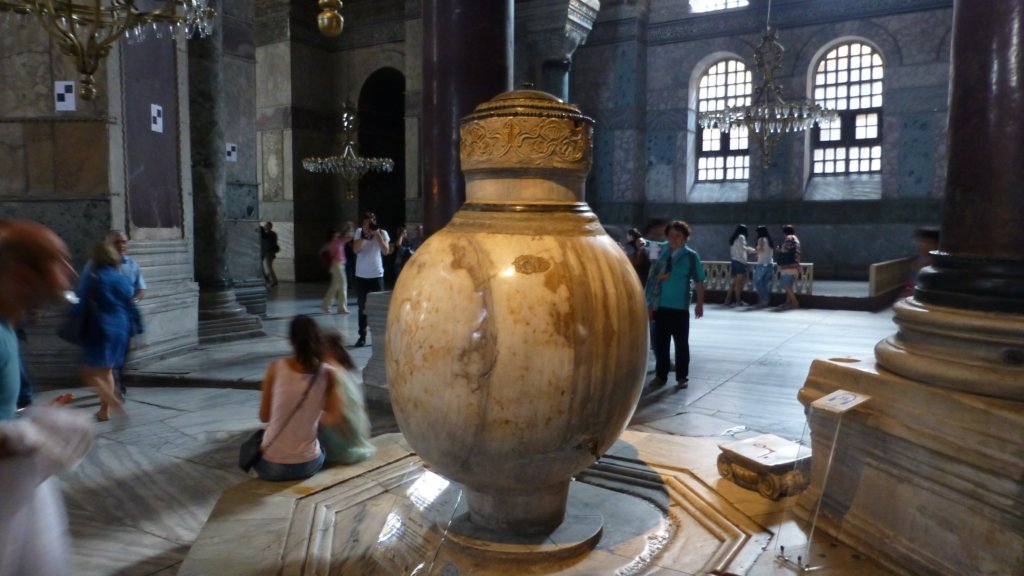 http://www.tonyco.net/pictures/Istanbul_2015/HagiaSophia/photo5.jpg