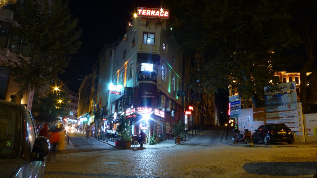 http://www.tonyco.net/pictures/Istanbul_2015/Istanbul/ortaklar3.jpg