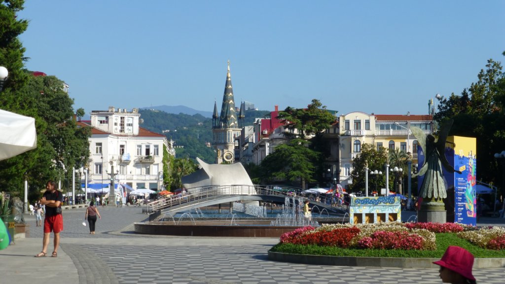 http://www.tonyco.net/pictures/Kavkaz/Batumi/photo33.jpg
