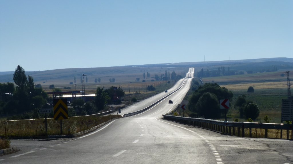 http://www.tonyco.net/pictures/Kavkaz/On_the_road_Turkey/photo55.jpg
