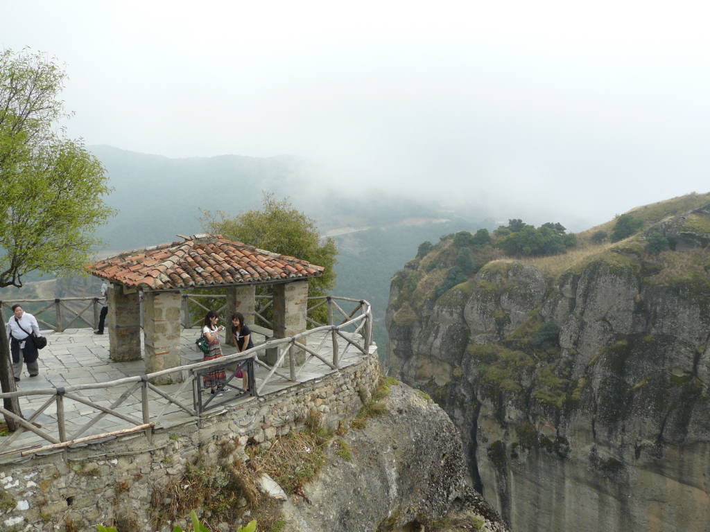 http://www.tonyco.net/pictures/Meteora_20_09_2009/P1060693.JPG