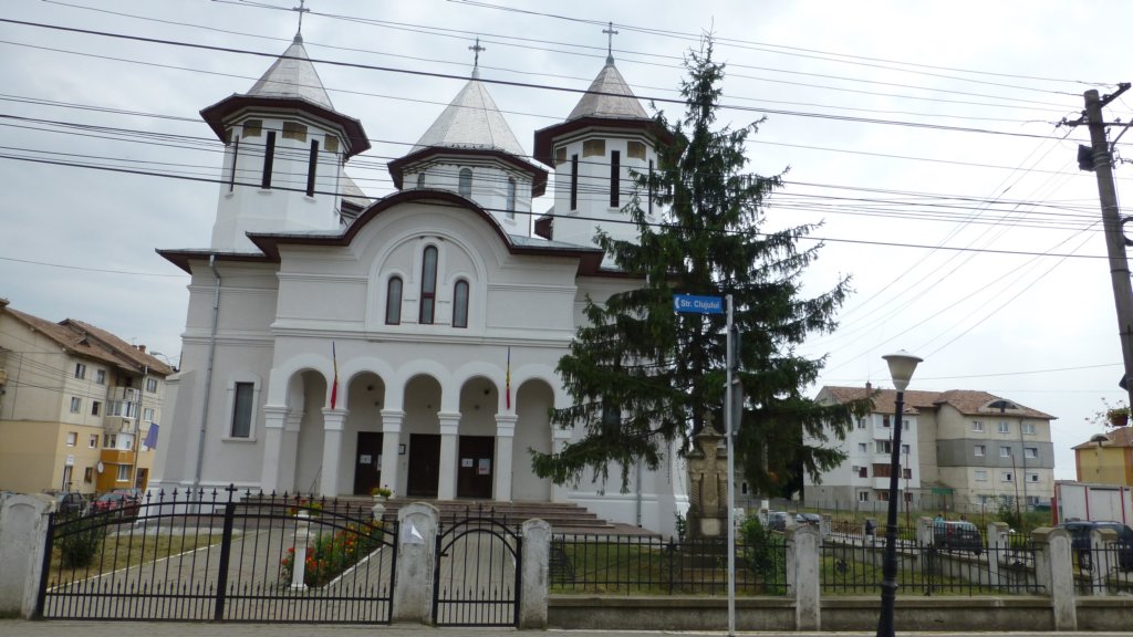http://www.tonyco.net/pictures/Romania_30_07_2015/bisericareformatateiu2.jpg