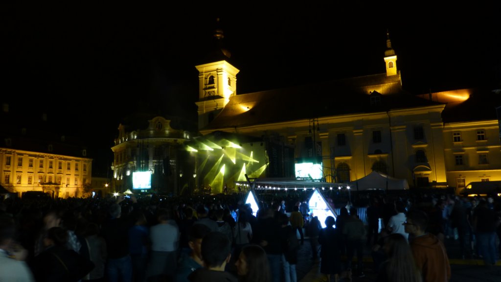 http://www.tonyco.net/pictures/Romania_30_07_2015/sibiu36.jpg