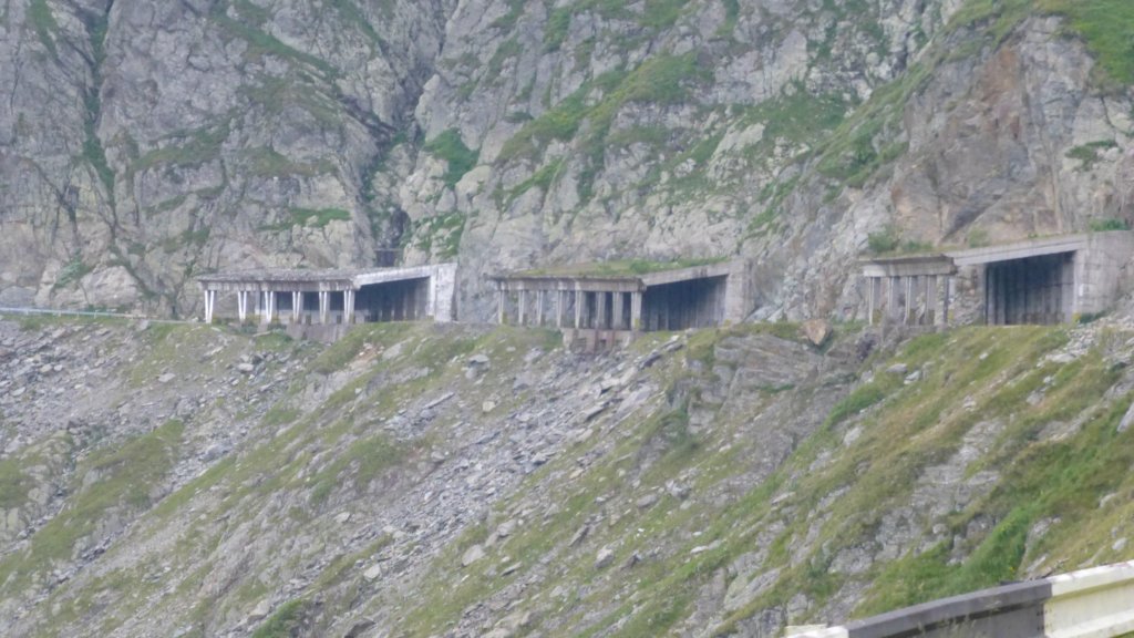 http://www.tonyco.net/pictures/Romania_30_07_2015/transfagaraan63.jpg