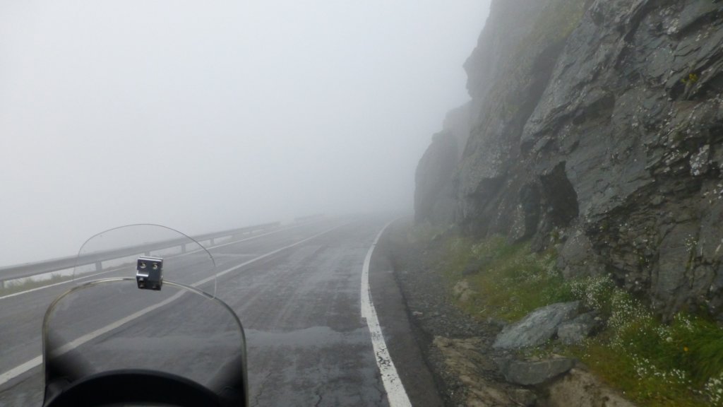 http://www.tonyco.net/pictures/Romania_30_07_2015/transfagaraan68.jpg