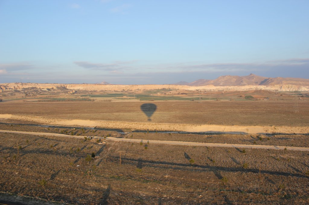 http://www.tonyco.net/pictures/Turkey_Trip_2017/Cappadocia/Balloon_flight/photo146.jpg