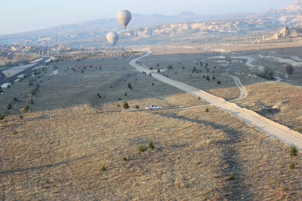 http://www.tonyco.net/pictures/Turkey_Trip_2017/Cappadocia/Balloon_flight/photo155.jpg