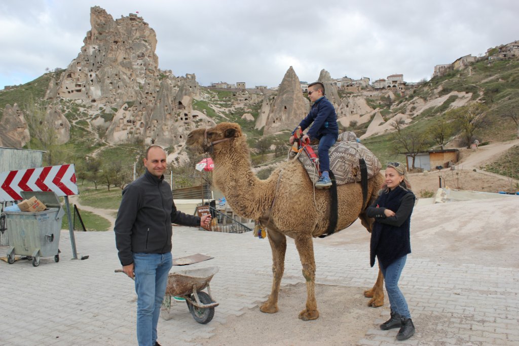 http://www.tonyco.net/pictures/Turkey_Trip_2017/Cappadocia/Goreme/photo101.jpg