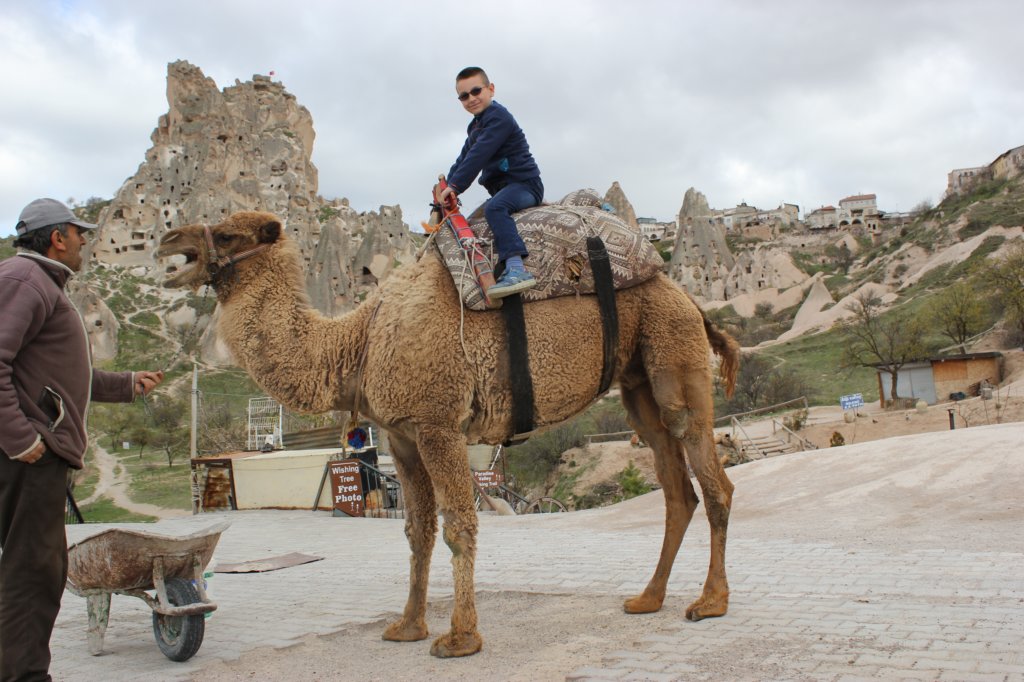 http://www.tonyco.net/pictures/Turkey_Trip_2017/Cappadocia/Goreme/photo99.jpg