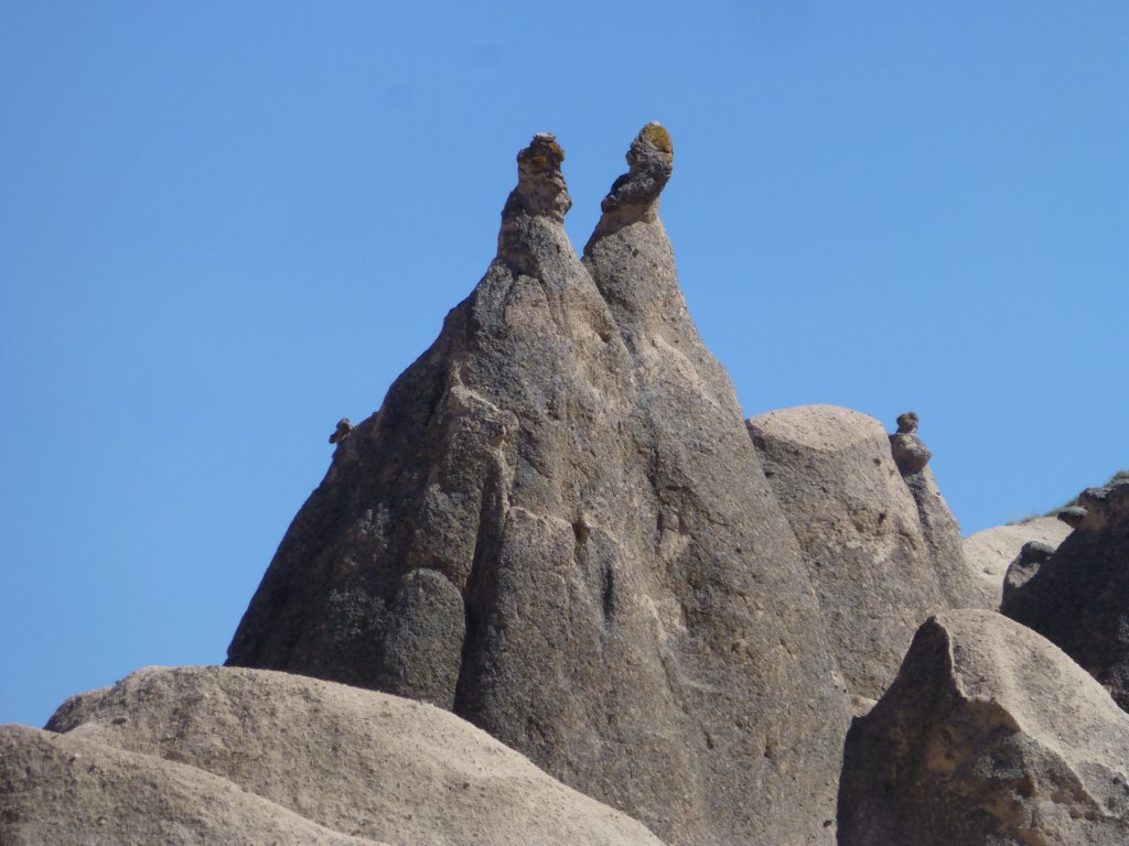 http://www.tonyco.net/pictures/Turkey_Trip_2017/Cappadocia/Red_Tour/devrent7.jpg