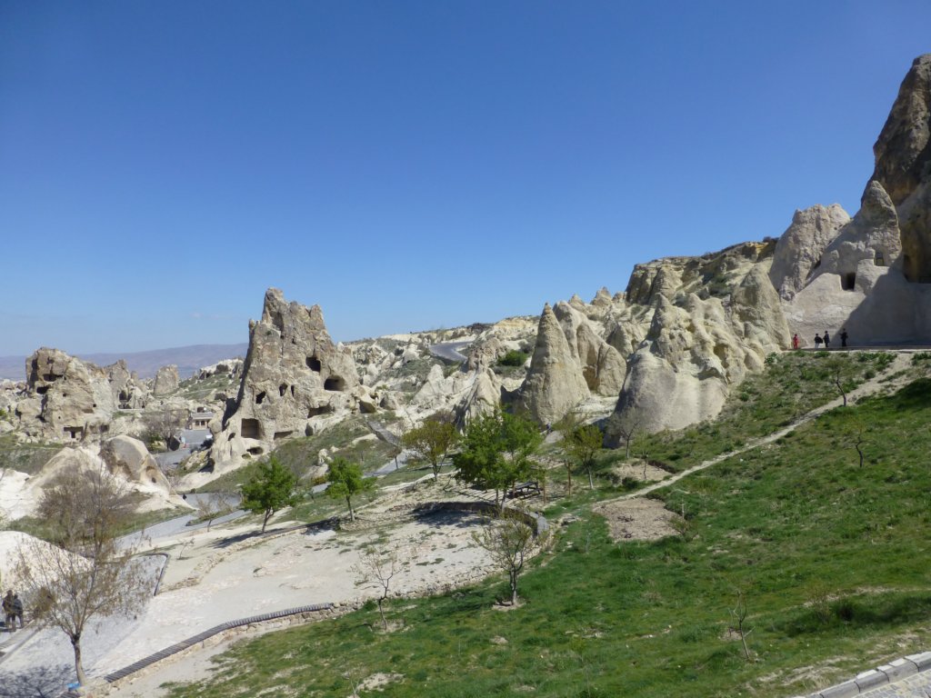 http://www.tonyco.net/pictures/Turkey_Trip_2017/Cappadocia/Red_Tour/goremeopenairmuseum14.jpg