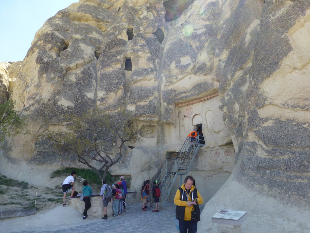 http://www.tonyco.net/pictures/Turkey_Trip_2017/Cappadocia/Red_Tour/goremeopenairmuseum33.jpg