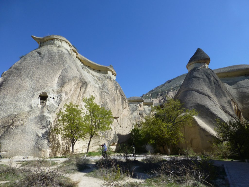 http://www.tonyco.net/pictures/Turkey_Trip_2017/Cappadocia/Red_Tour/pasabag16.jpg