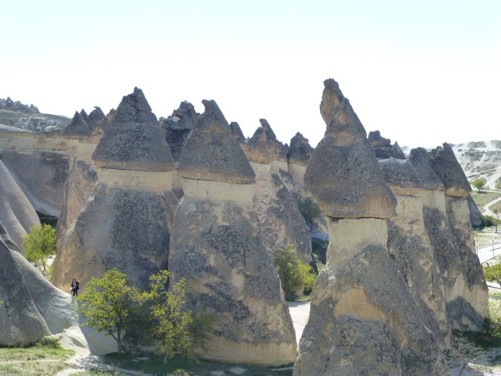 http://www.tonyco.net/pictures/Turkey_Trip_2017/Cappadocia/Red_Tour/pasabag34.jpg