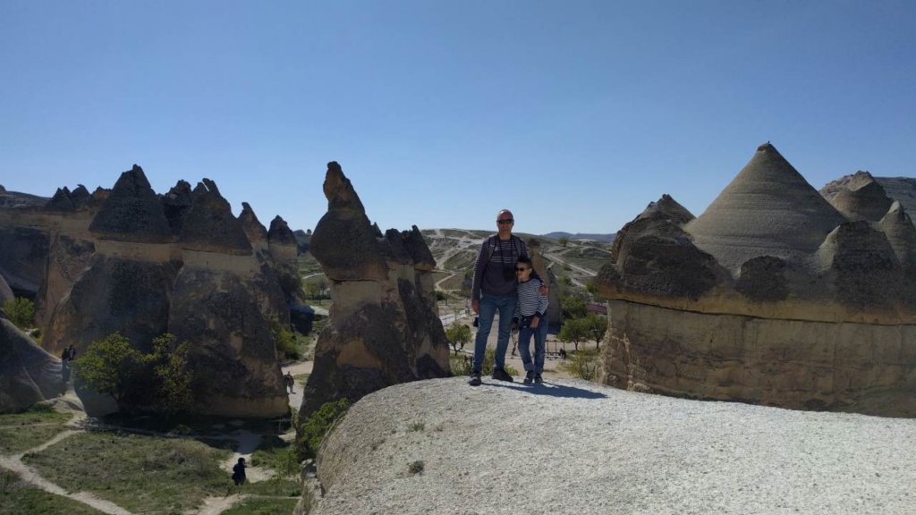 http://www.tonyco.net/pictures/Turkey_Trip_2017/Cappadocia/Red_Tour/pasabag39.jpg