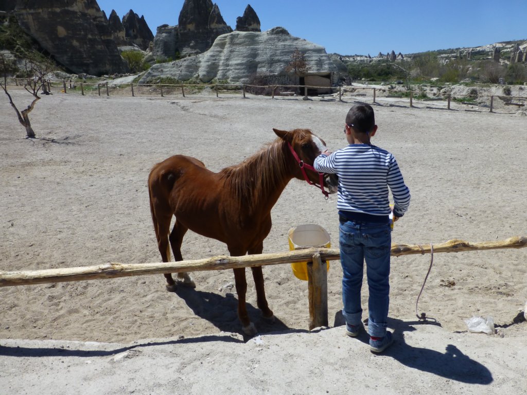 http://www.tonyco.net/pictures/Turkey_Trip_2017/Cappadocia/Red_Tour/photo5.jpg