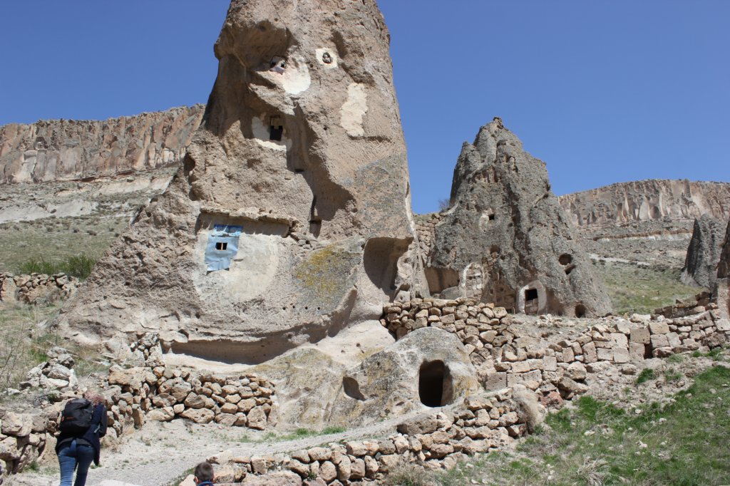 http://www.tonyco.net/pictures/Turkey_Trip_2017/Cappadocia/Soganli/photo20.jpg