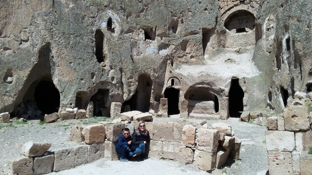 http://www.tonyco.net/pictures/Turkey_Trip_2017/Cappadocia/Soganli/photo34.jpg