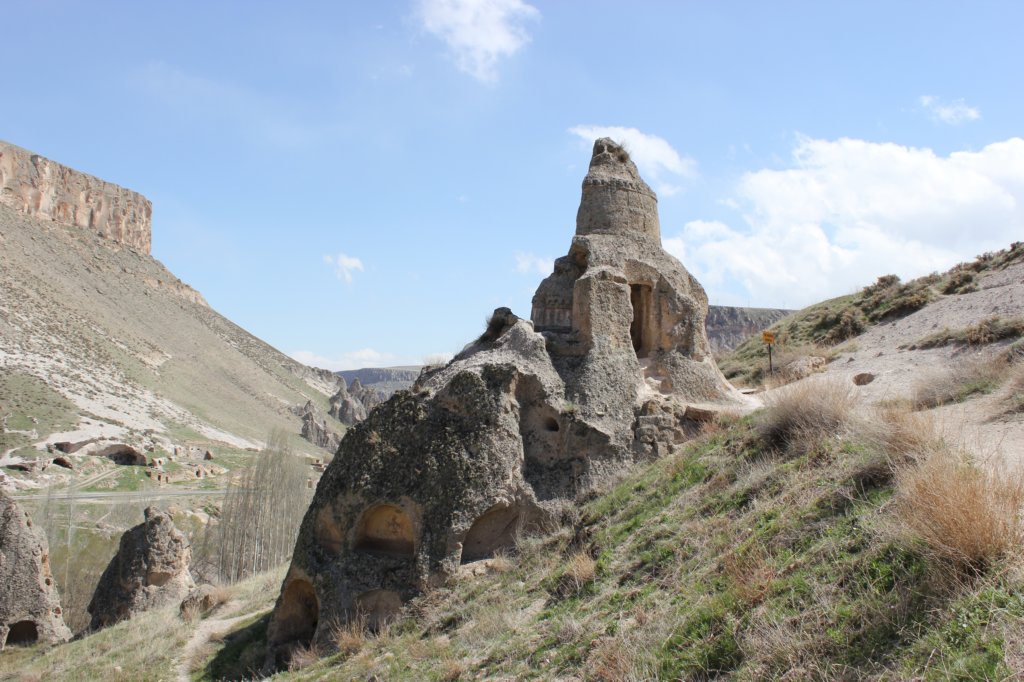 http://www.tonyco.net/pictures/Turkey_Trip_2017/Cappadocia/Soganli/photo77.jpg