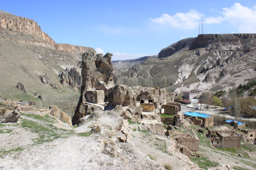 http://www.tonyco.net/pictures/Turkey_Trip_2017/Cappadocia/Soganli/photo89.jpg