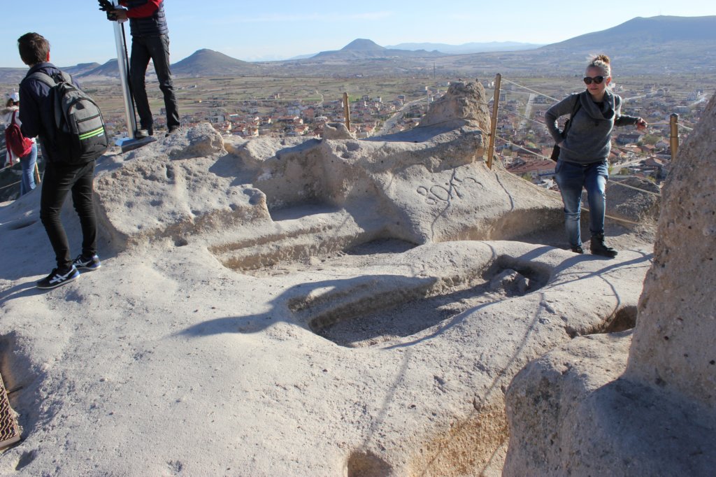 http://www.tonyco.net/pictures/Turkey_Trip_2017/Cappadocia/Uchisar/photo30.jpg