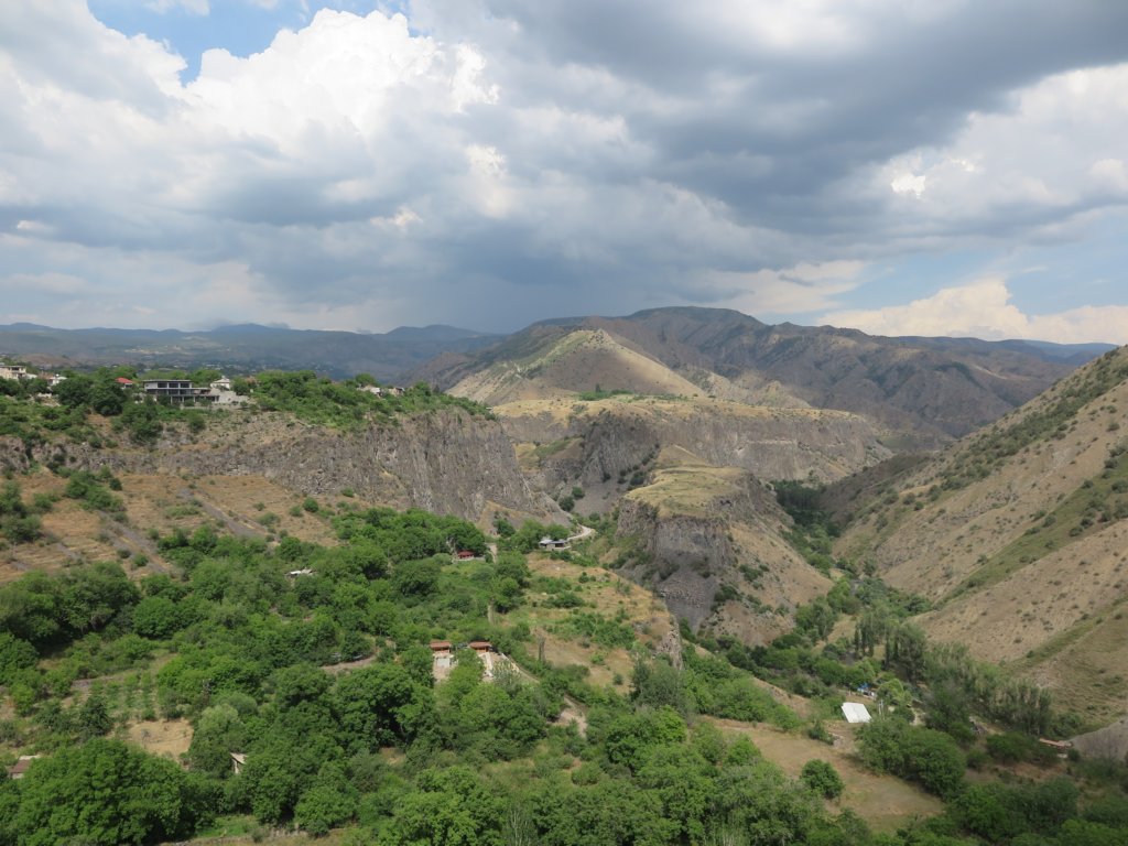 pagantempleofgarni15.jpg