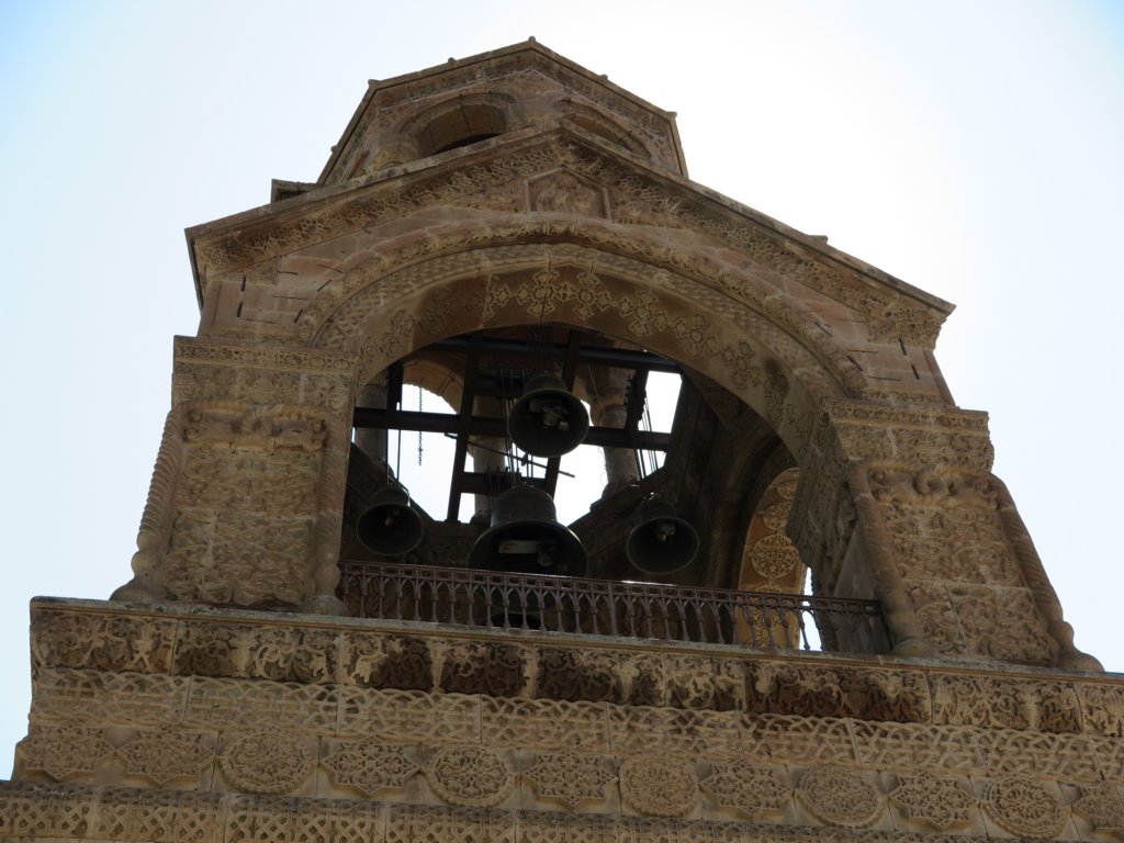 etchmiadzin10.jpg