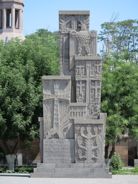 etchmiadzin7.jpg