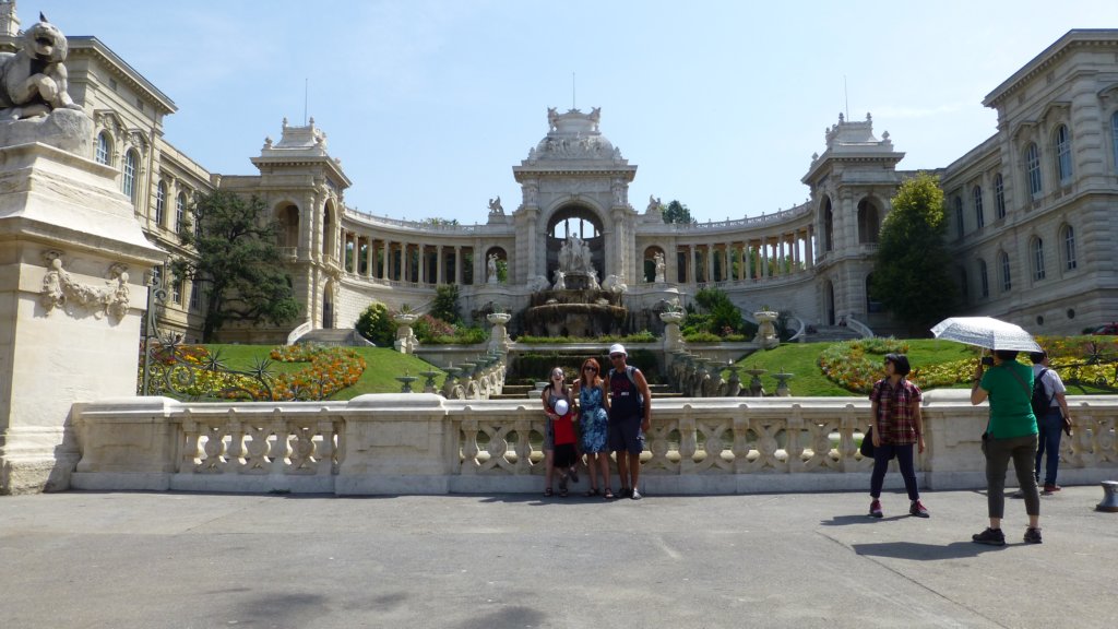 palaislongchamp12.jpg